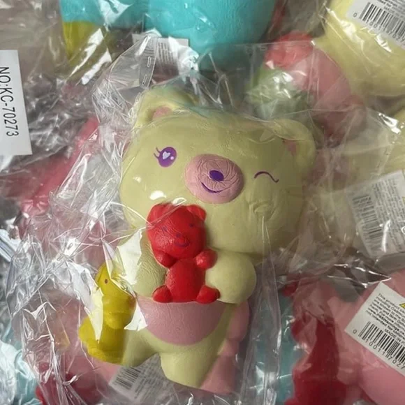 Squishy’s like stress balls - Picture 8 of 9